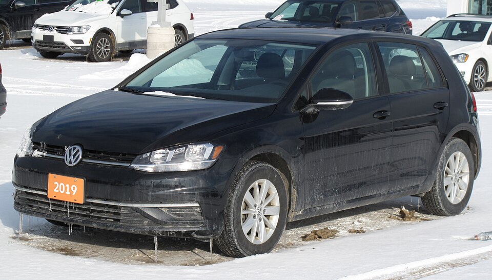 2019 Volkswagen Golf — representative demo photo