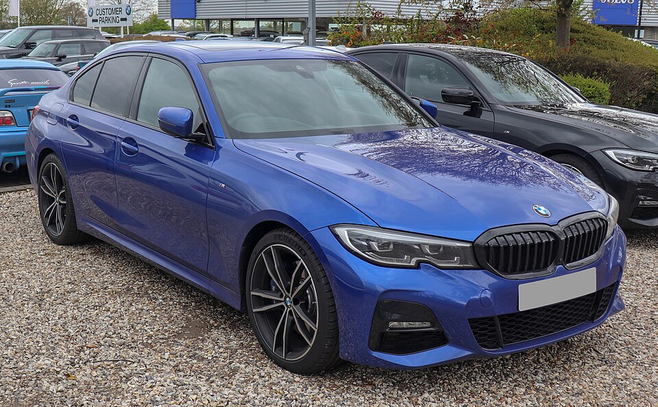 2019 BMW 330i — representative demo photo